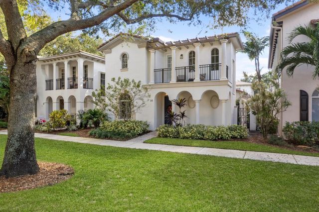 30 Stoney Drive, Palm Beach Gardens, FL 33410