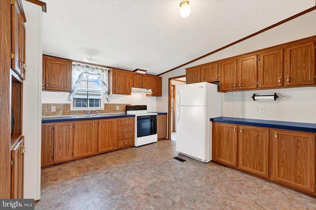 62 LITTLE CREEK LN, Edgewood, MD 21040