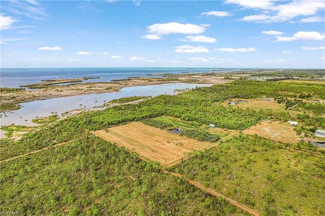 6251 Stringfellow RD, St. James City, FL 33956