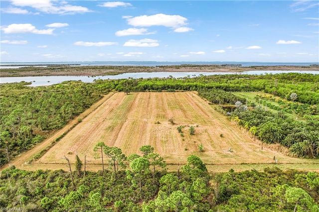 6251 Stringfellow RD, St. James City, FL 33956