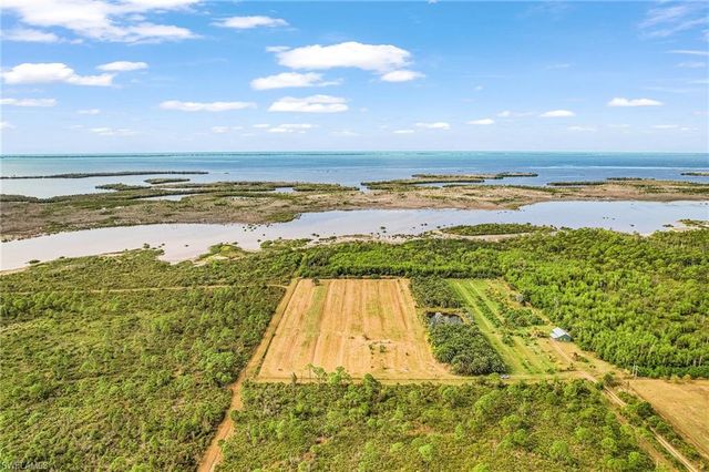 6251 Stringfellow RD, St. James City, FL 33956