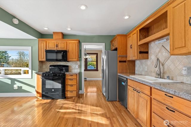 8515 Golden Given Road E, Tacoma, WA 98445