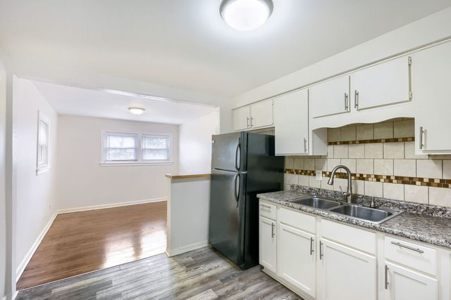 1530 Forest Avenue, Calumet City, IL 60409