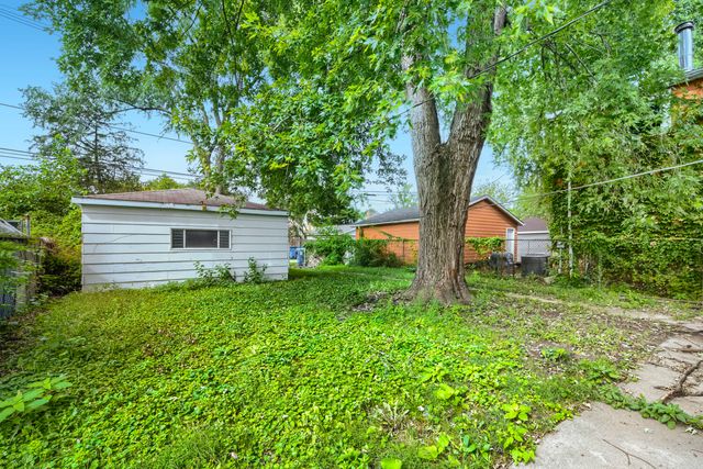 1530 Forest Avenue, Calumet City, IL 60409