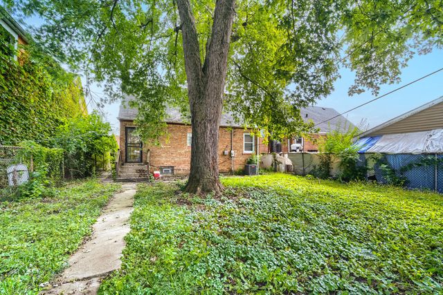 1530 Forest Avenue, Calumet City, IL 60409