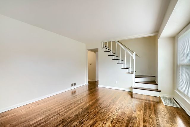 1530 Forest Avenue, Calumet City, IL 60409