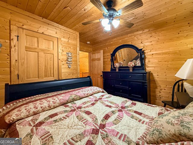 10 Meadow View Lane, Sautee Nacoochee, GA 30571