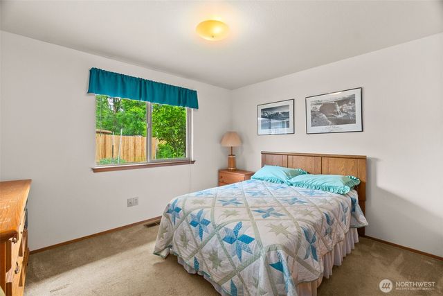 7043 Monaco Drive SE, Tumwater, WA 98501