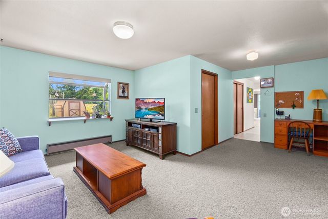 7043 Monaco Drive SE, Tumwater, WA 98501