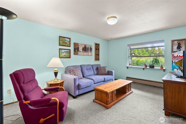 7043 Monaco Drive SE, Tumwater, WA 98501