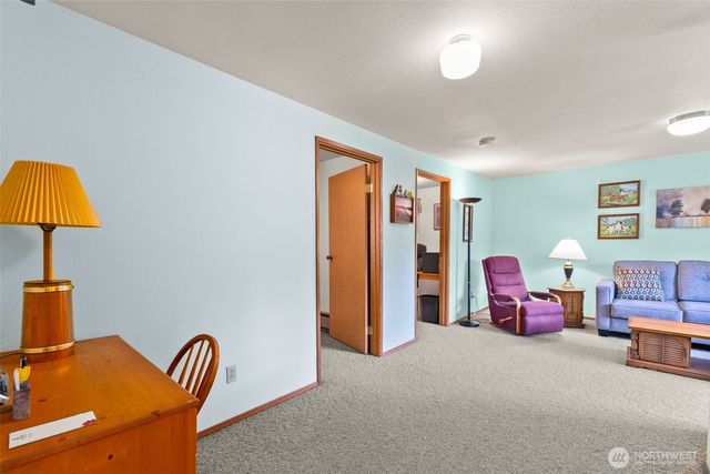 7043 Monaco Drive SE, Tumwater, WA 98501