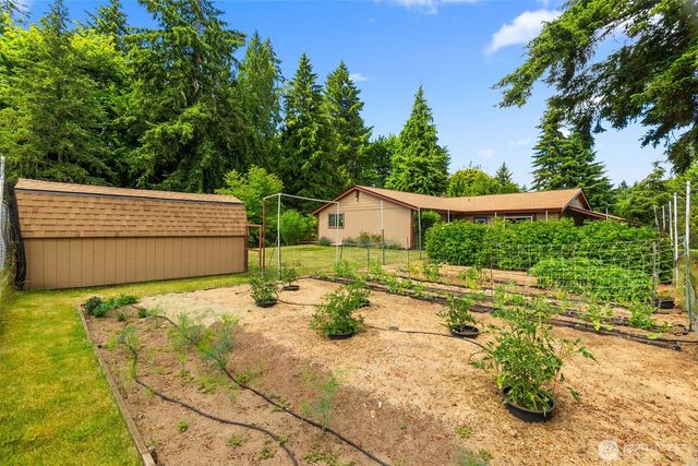 7043 Monaco Drive SE, Tumwater, WA 98501