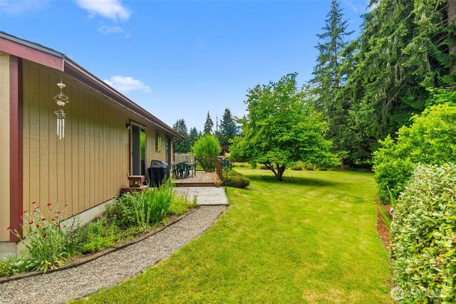 7043 Monaco Drive SE, Tumwater, WA 98501