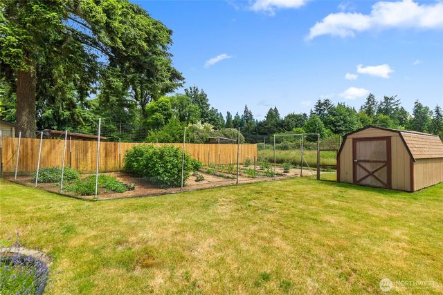 7043 Monaco Drive SE, Tumwater, WA 98501