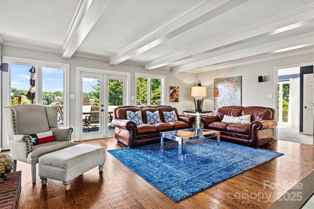 476 44th Avenue Drive NW, Hickory, NC 28601