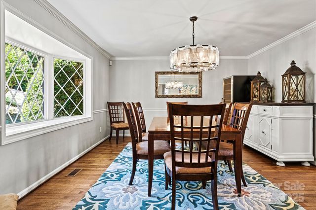 476 44th Avenue Drive NW, Hickory, NC 28601