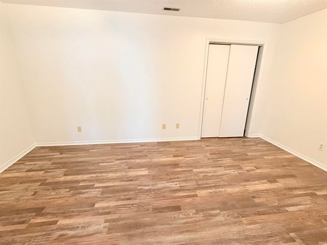 3853 S Laurel Court, Bloomington, IN 47401