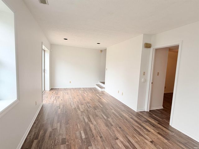 3853 S Laurel Court, Bloomington, IN 47401