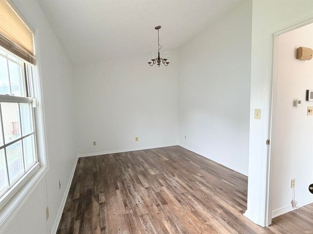 3853 S Laurel Court, Bloomington, IN 47401