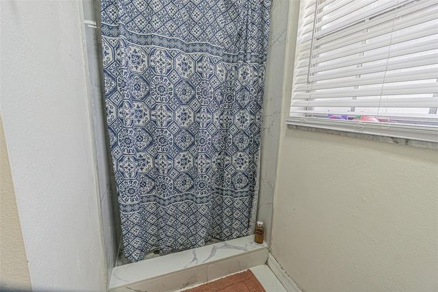 402 EUNICE DRIVE, Plant City, FL 33563