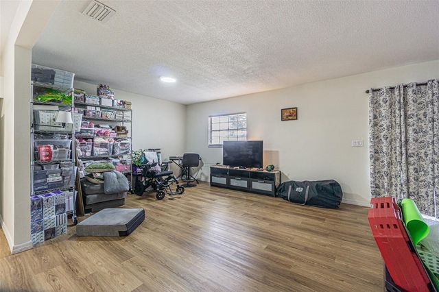 402 EUNICE DRIVE, Plant City, FL 33563