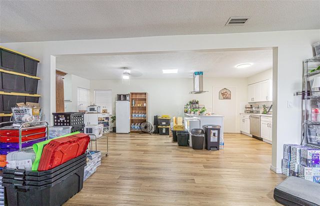 402 EUNICE DRIVE, Plant City, FL 33563