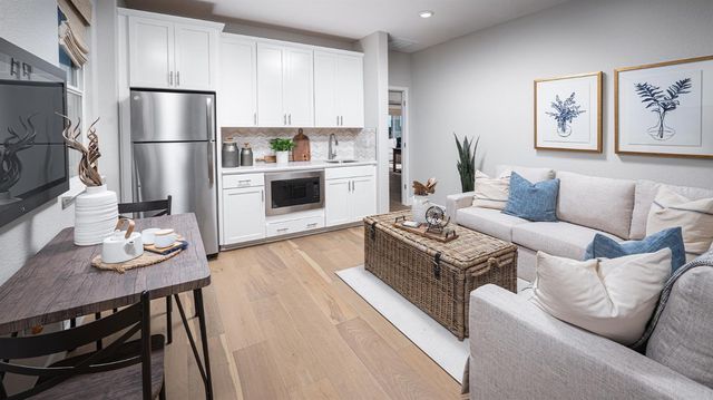 3948 Waterleaf Ave, Sacramento, CA 95835