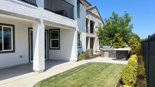 3948 Waterleaf Ave, Sacramento, CA 95835