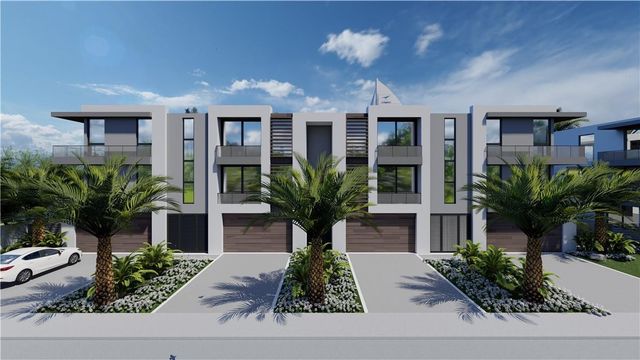 2717 NE 42nd Street 2717, Lighthouse Point, FL 33064