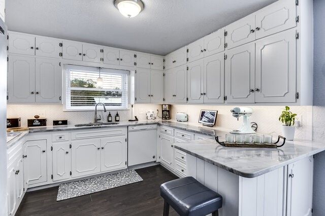 1208 Cindy Lane, Cleburne, TX 76033