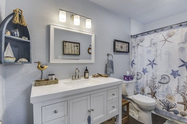 1208 Cindy Lane, Cleburne, TX 76033