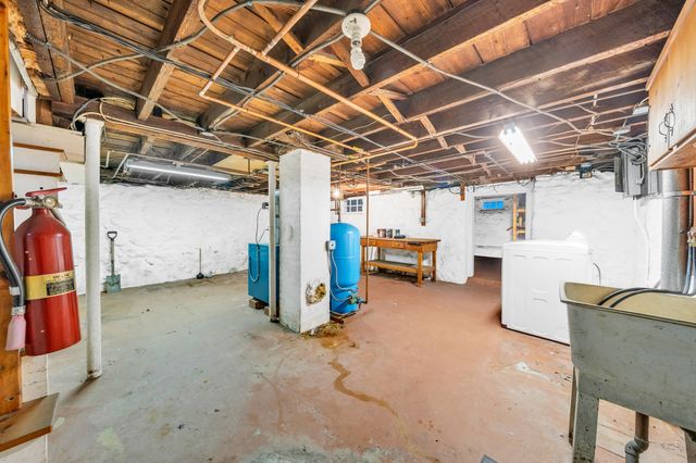 60 S New St, Haverhill, MA 01835