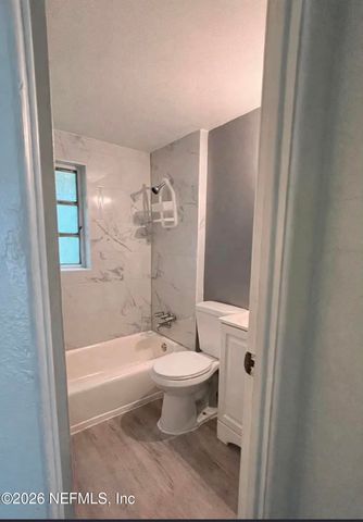 2217 W 39TH Street, Jacksonville, FL 32209