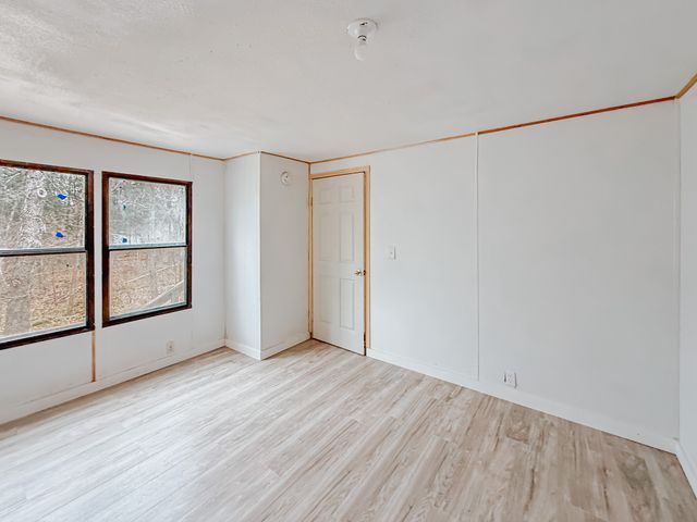 17340 County Road 3321, Frost, TX 76641