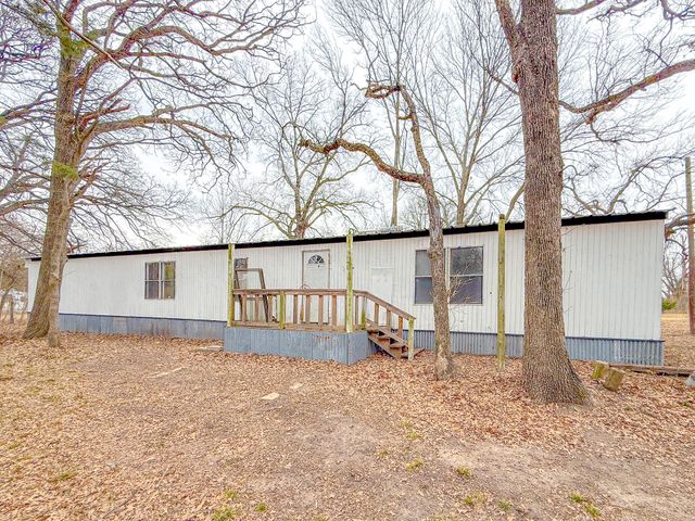 17340 County Road 3321, Frost, TX 76641