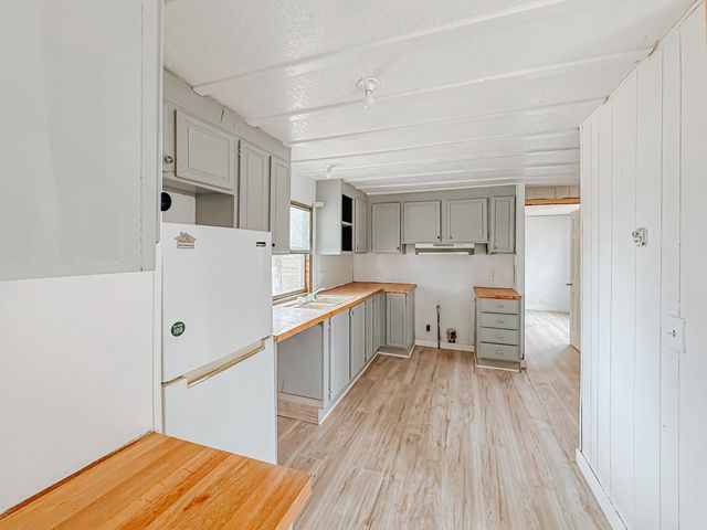 17340 County Road 3321, Frost, TX 76641