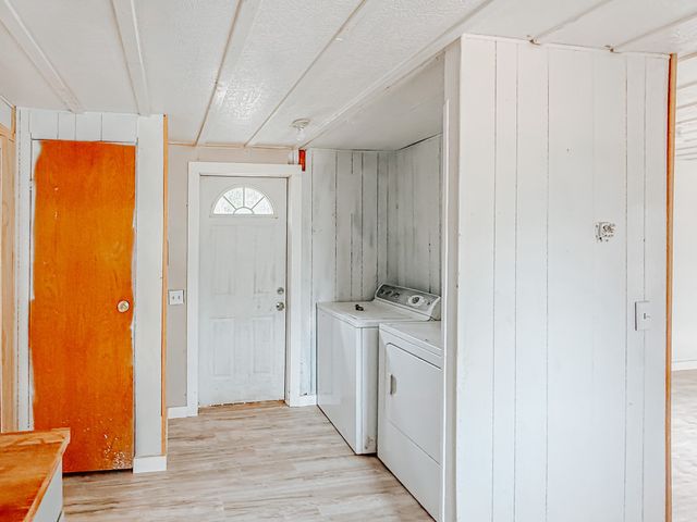 17340 County Road 3321, Frost, TX 76641