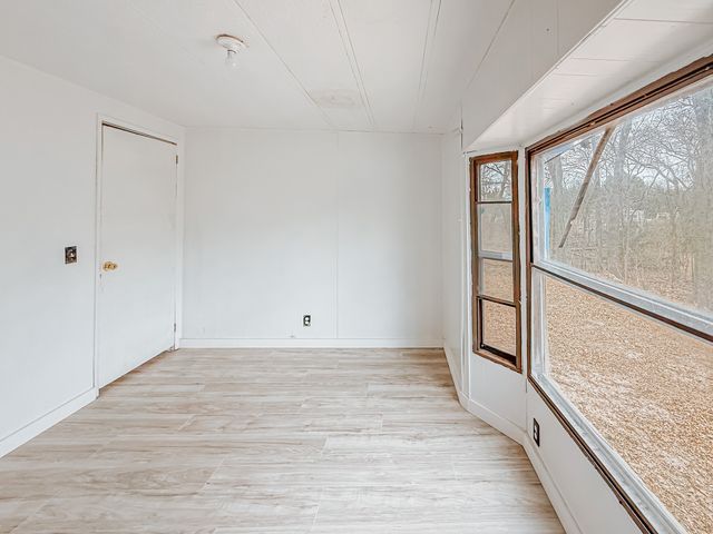 17340 County Road 3321, Frost, TX 76641