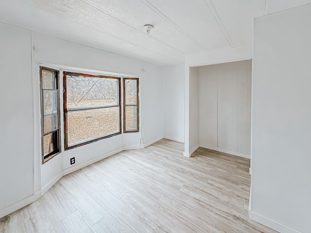 17340 County Road 3321, Frost, TX 76641