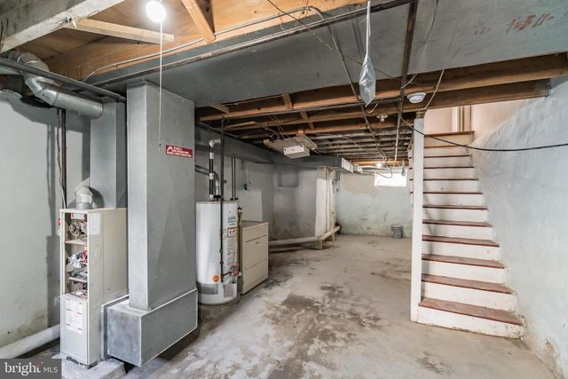 1256 S PEACH ST, Philadelphia, PA 19143