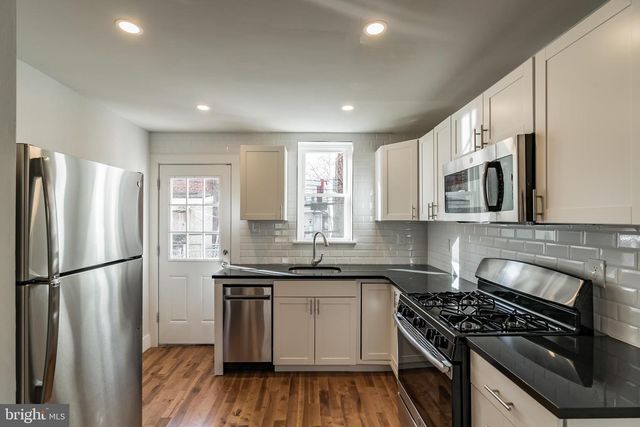 1256 S PEACH ST, Philadelphia, PA 19143