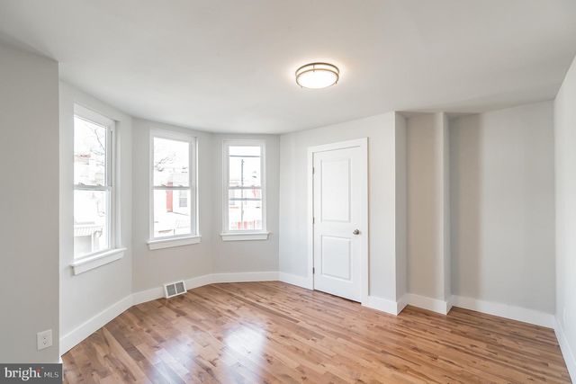 1256 S PEACH ST, Philadelphia, PA 19143