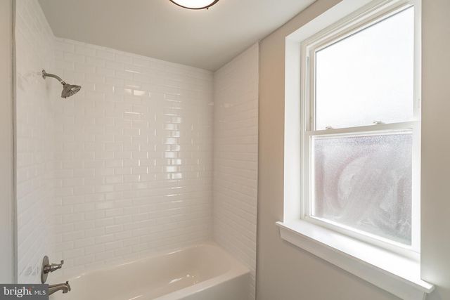 1256 S PEACH ST, Philadelphia, PA 19143