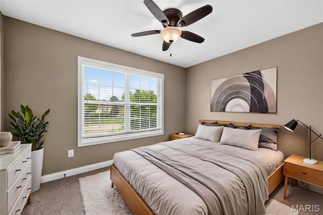 159 Shadow Pointe Drive, Wentzville, MO 63385