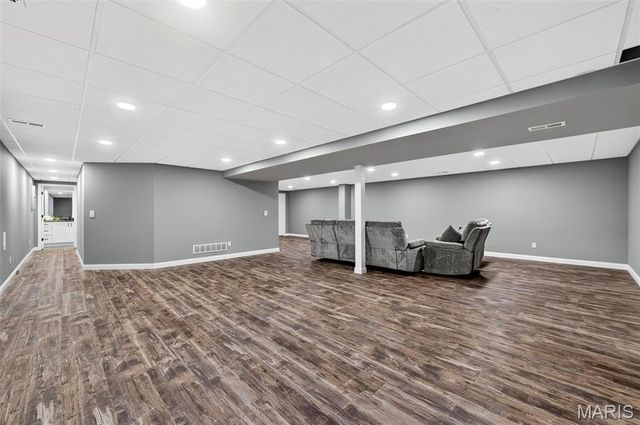 159 Shadow Pointe Drive, Wentzville, MO 63385