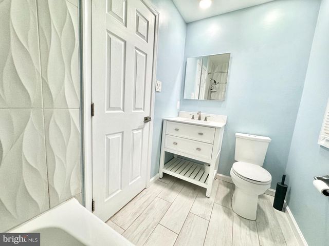 129A NEW ALBANY RD, Moorestown, NJ 08057