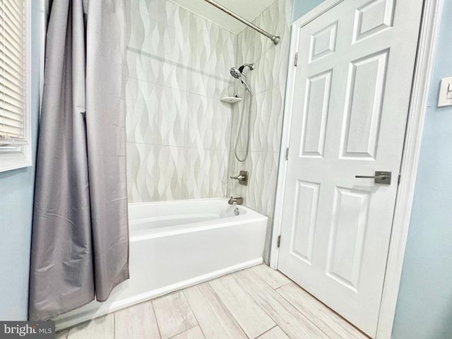 129A NEW ALBANY RD, Moorestown, NJ 08057