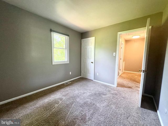 129A NEW ALBANY RD, Moorestown, NJ 08057