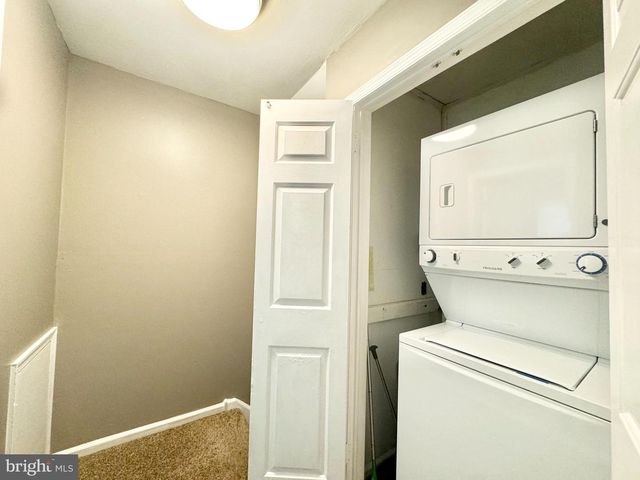 129A NEW ALBANY RD, Moorestown, NJ 08057