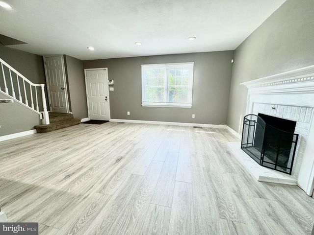 129A NEW ALBANY RD, Moorestown, NJ 08057